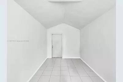 1307 NW 11 Street, Fort Lauderdale, FL 33311 - Photo 3