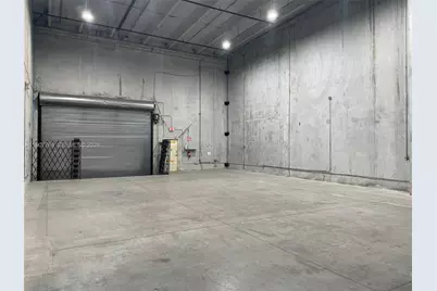 10900 NW 21st #250, Sweetwater, FL 33172 - Photo 9