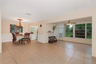 6903 NW 74th Pl, Tamarac, FL 33321 - Photo 15