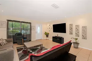 6903 NW 74th Pl, Tamarac, FL 33321 - Photo 5