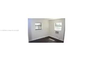 102 Miami Gardens Rd, West Park, FL 33023 - Photo 5