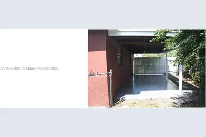 102 Miami Gardens Rd, West Park, FL 33023 - Photo 9