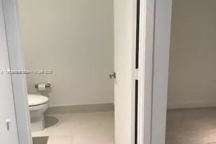 55 SW 9th St, Miami, FL 33130 - Photo 7