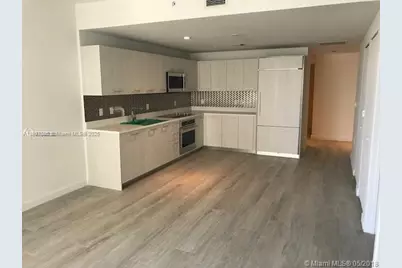 55 SW 9th St #2510, Miami, FL 33130 - Photo 3