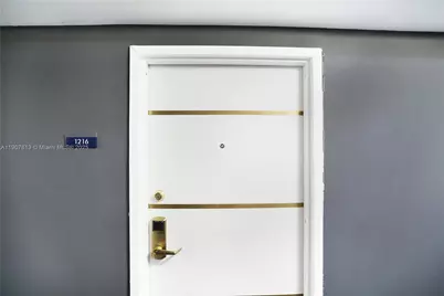 5225 Collins Ave #1216, Miami Beach, FL 33140 - Photo 37