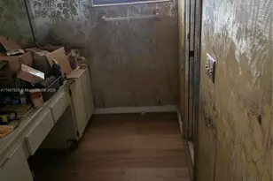 9803 NW 75th Ct, Tamarac, FL 33321 - Photo 11