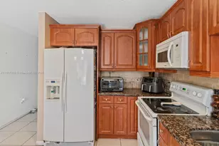 8851 NW 119th St, Hialeah Gardens, FL 33018 - Photo 9