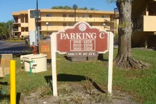 8401 SW 107th Ave, Miami, FL 33173 - Photo 3