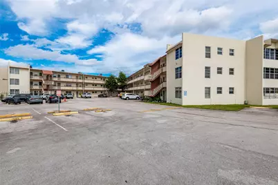 1481 NE Miami Gardens Dr #267, Miami, FL 33179 - Photo 1