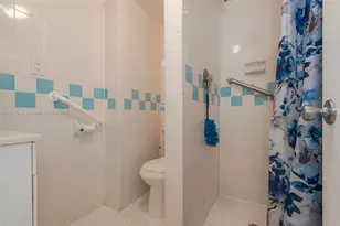 1481 NE Miami Gardens Dr, Miami, FL 33179 - Photo 23