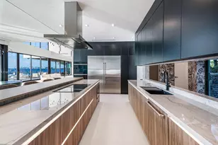 11400 N Bayshore Dr, North Miami, FL 33181 - Photo 47