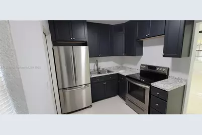 11275 NW 17th Ave, Miami, FL 33167 - Photo 7