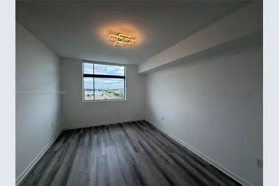 140 S Dixie Hwy #807, Hollywood, FL 33020 - Photo 11