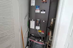 140 S Dixie Hwy, Hollywood, FL 33020 - Photo 9