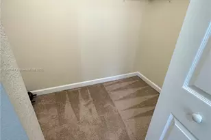 9336 W 33rd Ave, Hialeah, FL 33018 - Photo 17