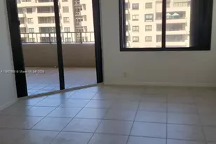 201 Crandon Bl, Key Biscayne, FL 33149 - Photo 3