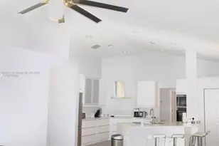 3341 Overlook Rd, Davie, FL 33328 - Photo 5