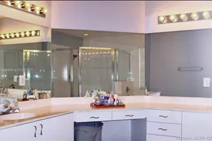 3341 Overlook Rd, Davie, FL 33328 - Photo 21