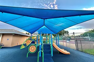 10554 NW 3rd St, Pembroke Pines, FL 33026 - Photo 49