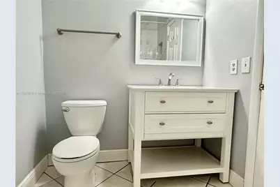 10554 NW 3rd St, Pembroke Pines, FL 33026 - Photo 35