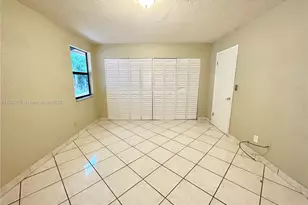 10554 NW 3rd St, Pembroke Pines, FL 33026 - Photo 31