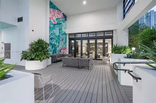 221 SW 12th St, Miami, FL 33130 - Photo 29