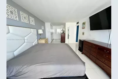 18051 Biscayne Blvd #1604, Aventura, FL 33160 - Photo 13