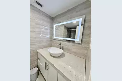 18051 Biscayne Blvd #1604, Aventura, FL 33160 - Photo 23