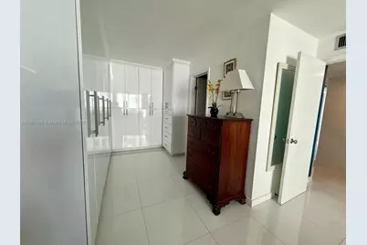 18051 Biscayne Blvd #1604, Aventura, FL 33160 - Photo 15