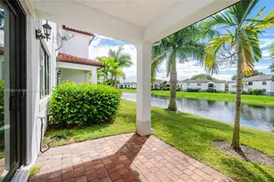 11670 SW 13th Ln, Pembroke Pines, FL 33025 - Photo 9