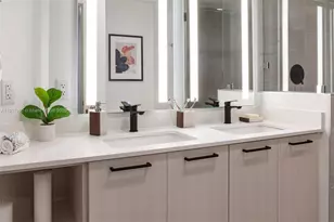 221 SW 12th St, Miami, FL 33130 - Photo 17