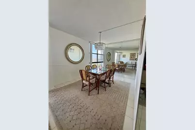 20301 W Country Club Dr #1421, Aventura, FL 33180 - Photo 7