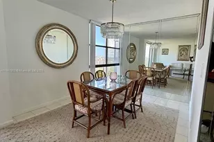 20301 W Country Club Dr, Aventura, FL 33180 - Photo 7