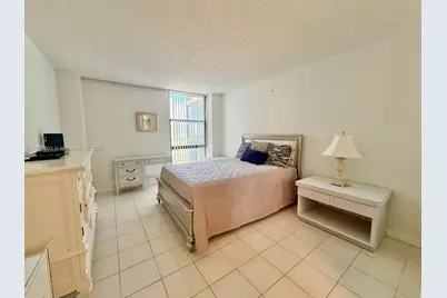 20301 W Country Club Dr #1421, Aventura, FL 33180 - Photo 13