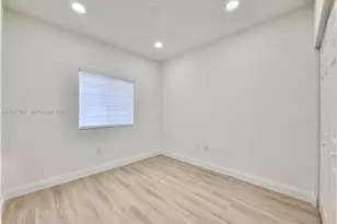 4412 Woodland Cir, Tamarac, FL 33319 - Photo 15