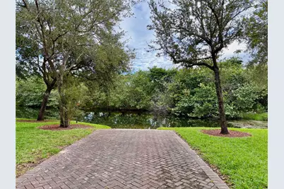 4412 Woodland Cir #4412, Tamarac, FL 33319 - Photo 23