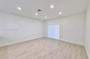 4412 Woodland Cir, Tamarac, FL 33319 - Photo 5