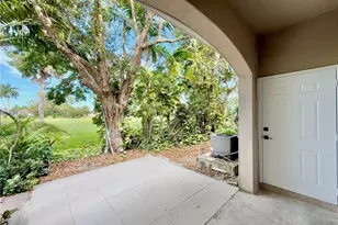 4412 Woodland Cir, Tamarac, FL 33319 - Photo 21