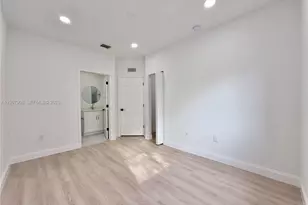 4412 Woodland Cir, Tamarac, FL 33319 - Photo 13