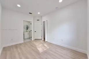 4412 Woodland Cir, Tamarac, FL 33319 - Photo 11