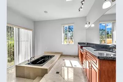 2710 Walkers Way, Weston, FL 33331 - Photo 27