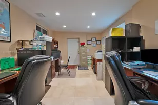 2710 Walkers Way, Weston, FL 33331 - Photo 35