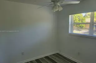 751 NW 96th St, Miami, FL 33150 - Photo 9