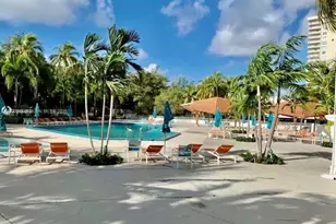 100 Bayview Dr, Sunny Isles Beach, FL 33160 - Photo 45