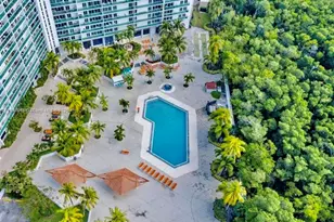 100 Bayview Dr, Sunny Isles Beach, FL 33160 - Photo 43