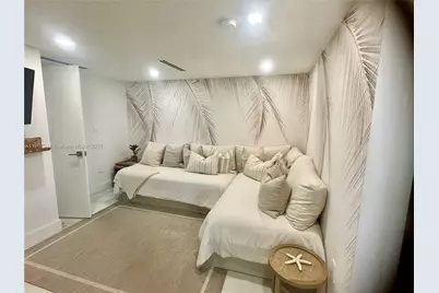 100 Bayview Dr #2005, Sunny Isles Beach, FL 33160 - Photo 17