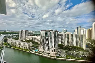 100 Bayview Dr, Sunny Isles Beach, FL 33160 - Photo 41