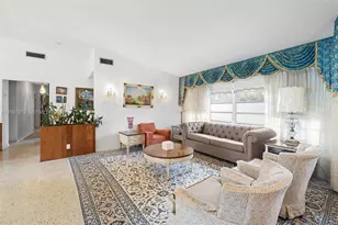 4601 Royal Palm Ave, Miami Beach, FL 33140 - Photo 3