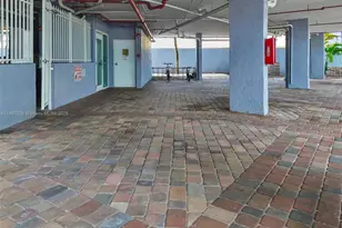 2475 NW 16th St Rd, Miami, FL 33125 - Photo 31