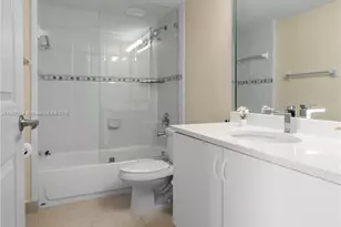 2475 NW 16th St Rd, Miami, FL 33125 - Photo 27